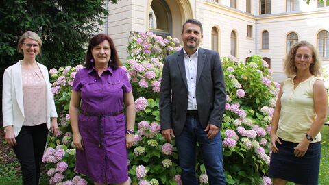 Die vier Mitarbeiter der LKS