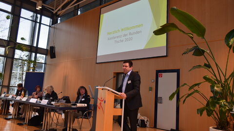 Beitrag Prof. Dr. Jan Hilligardt, Direktor des Hessischen Landkreistages Beitrag Prof. Dr. Jan Hilligardt, Direktor des Hessischen Landkreistages