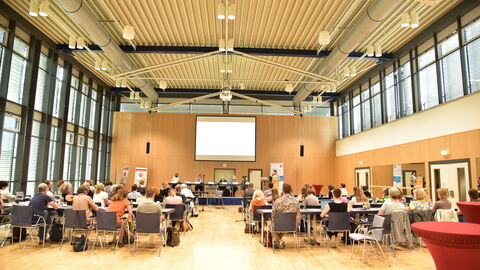 Konferenzraum mit Teilnehmern Landessportbund Hessen