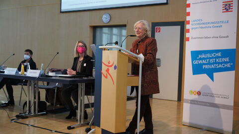 Moderation von Frau Prof. Dr. Margrit Brückner