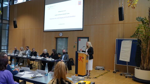 Vortrag von Angélique Yumusak, Bundesfrauenbeauftragte der Deutschen Polizeigewerkschaft