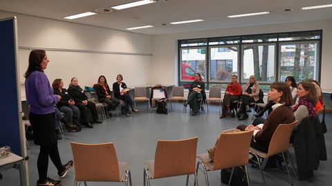 Workshop von Manuela Schon - Referentin für die Koordinierungsstelle der Istanbul-Konvention, Landeshauptstadt Wiesbaden